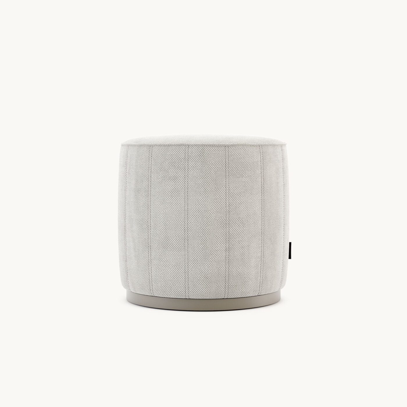 Low-pouf-domkapa-2024