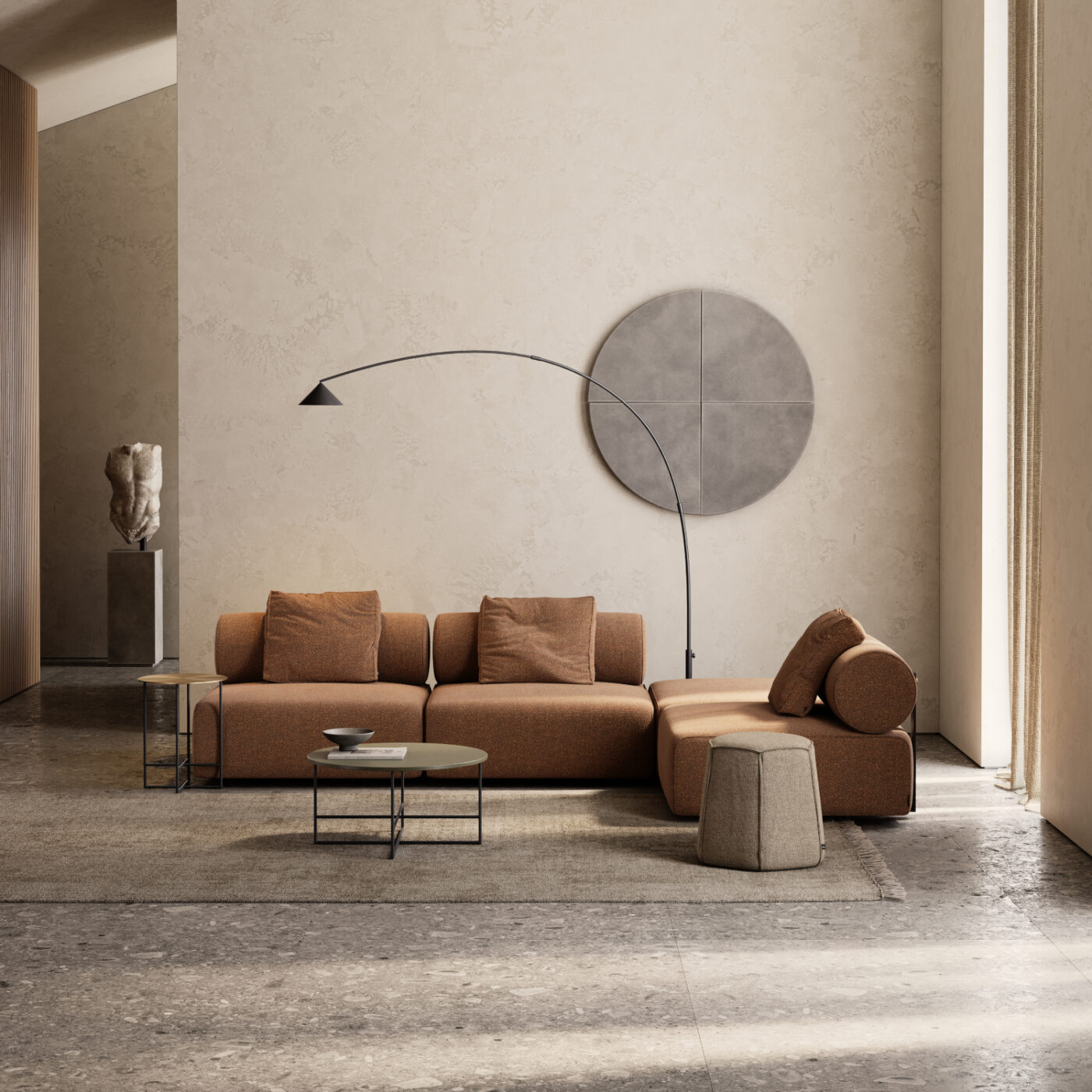 How to apply the Bagua: living room with an orange sofa with a coffee and side tables in front. With a pouf in beige and a neutral rug.